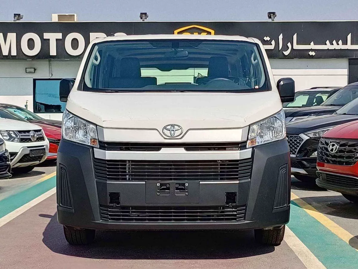 Toyota Hiace CARGO LOW ROOF TOYOTA HIACE CARGO LOW ROOF || 3.5L PETROL A/T V6 (CODE # HCLRAE)