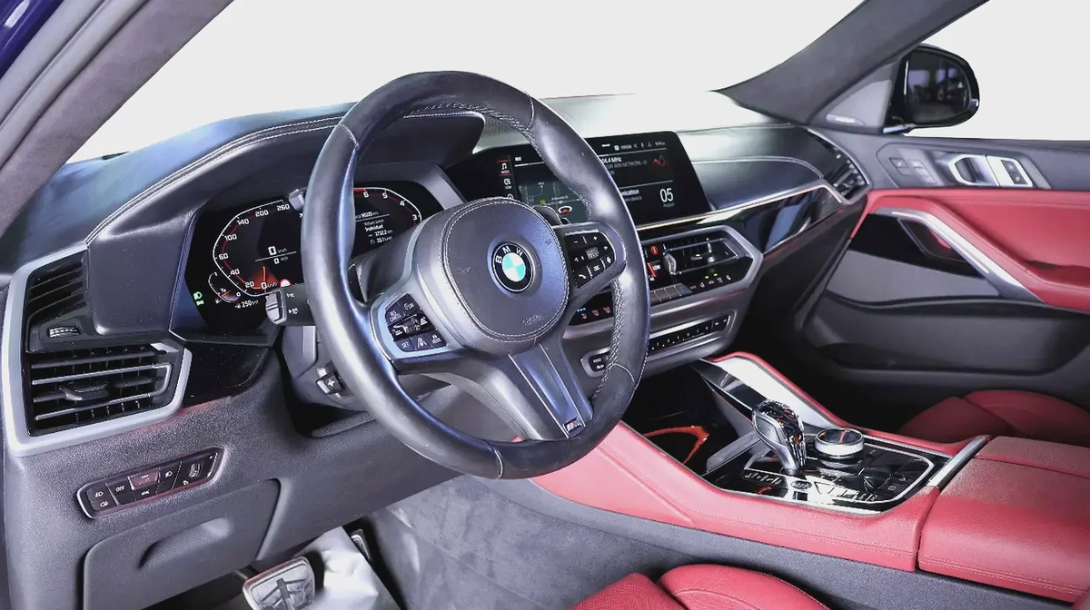 BMW X6 M50i-GCC-High Specifications-BMW warranty and service till 09/2026-M Sport Package-13-13