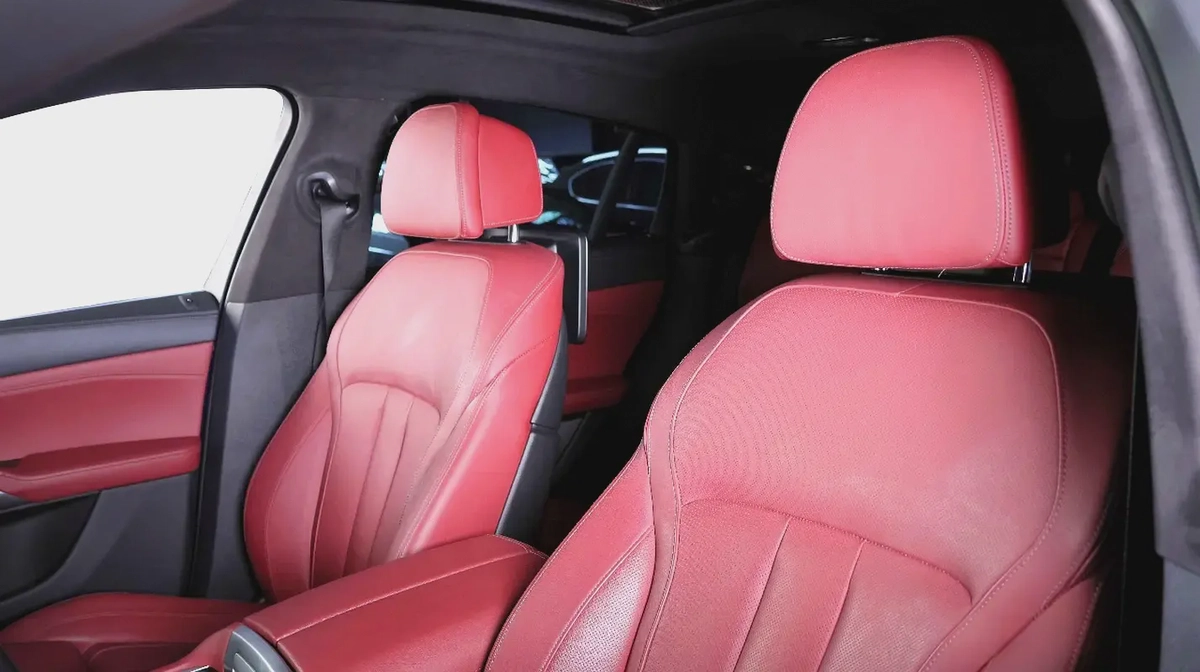 BMW X6 M50i-GCC-High Specifications-BMW warranty and service till 09/2026-M Sport Package-15-15