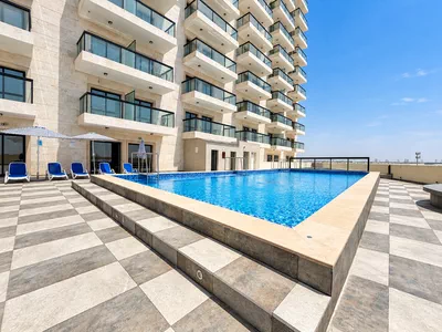 Furnished 1 BHK | Prime Location | Mid Floor-1