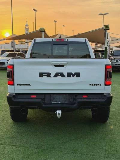 (2019) DODGE RAM //REBEL// GCC FULL OPTION -ORIGINAL PAINT--5
