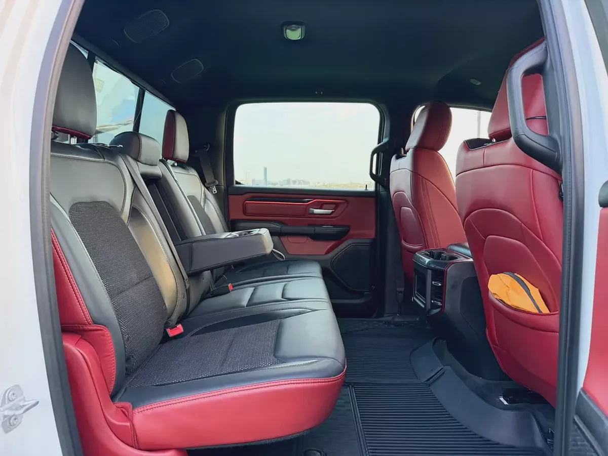 (2019) DODGE RAM //REBEL// GCC FULL OPTION -ORIGINAL PAINT--13-13