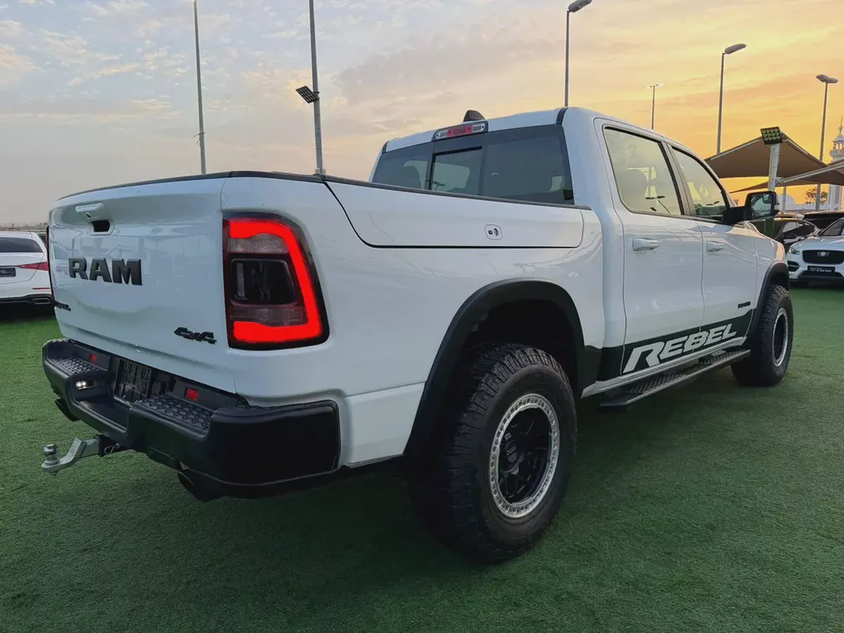 (2019) DODGE RAM //REBEL// GCC FULL OPTION -ORIGINAL PAINT--4-4