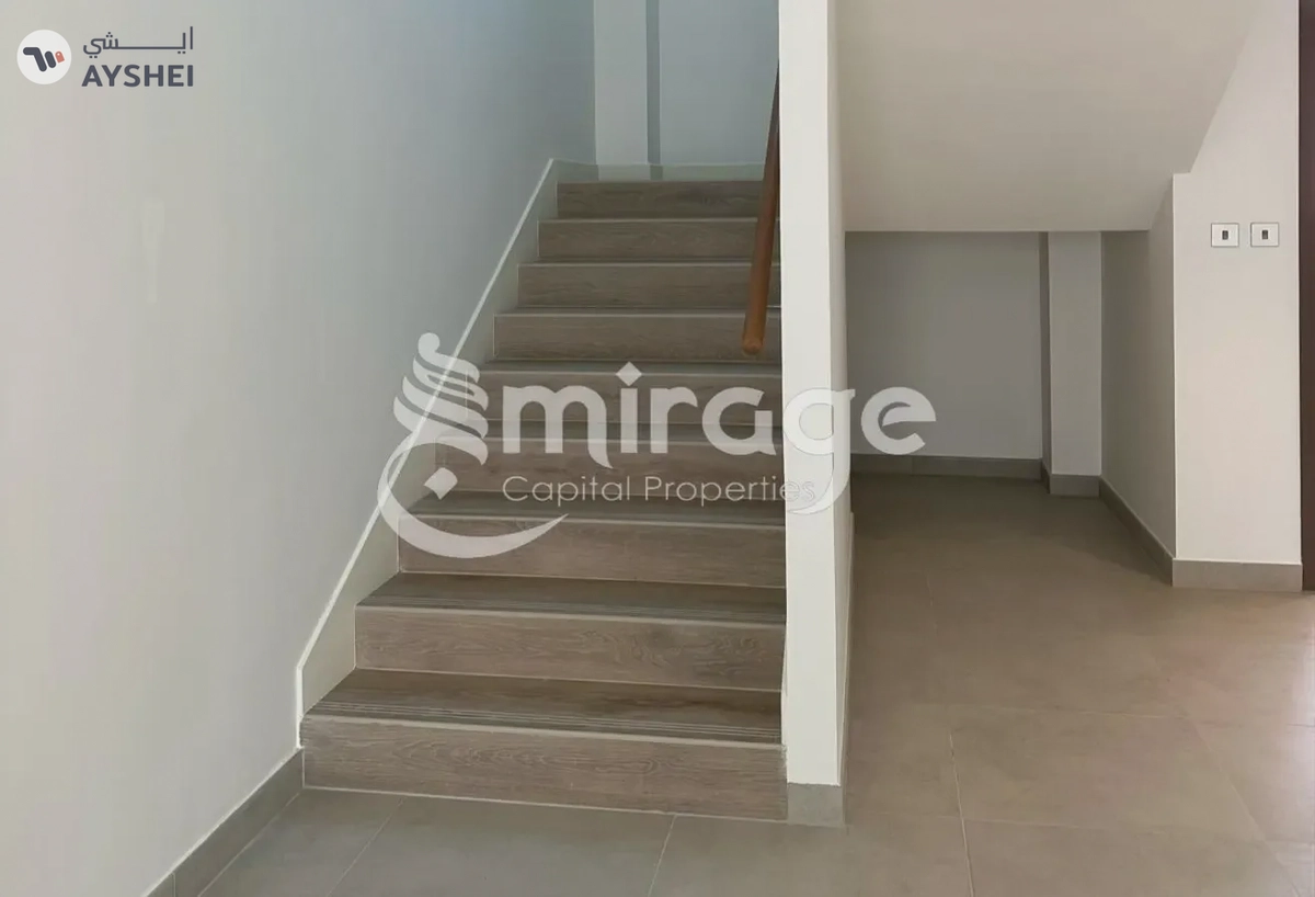 TOWNHOUSE FOR SALE IN NOYA 1, NOYA