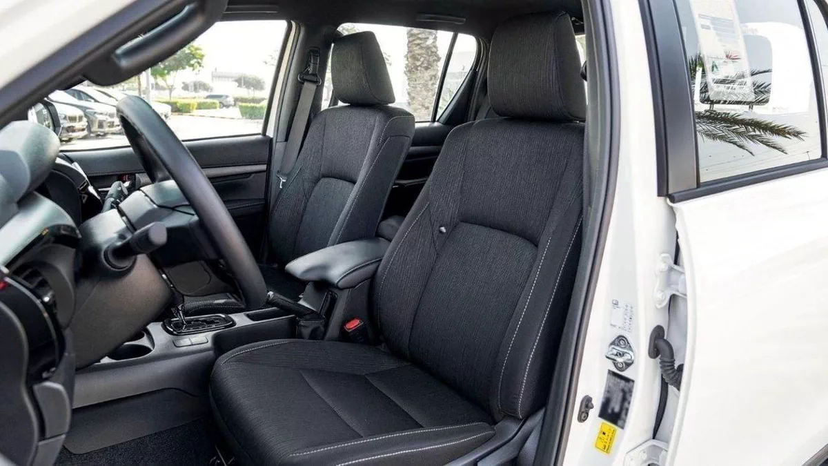 Toyota Hilux ADVENTURE TOYOTA HILUX DC ADVENTURE 2.8D AT 4X4 MY2025-9-0