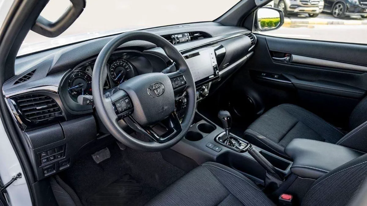 Toyota Hilux ADVENTURE TOYOTA HILUX DC ADVENTURE 2.8D AT 4X4 MY2025-8-0