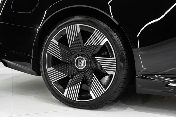 Rolls-Royce Spectre
