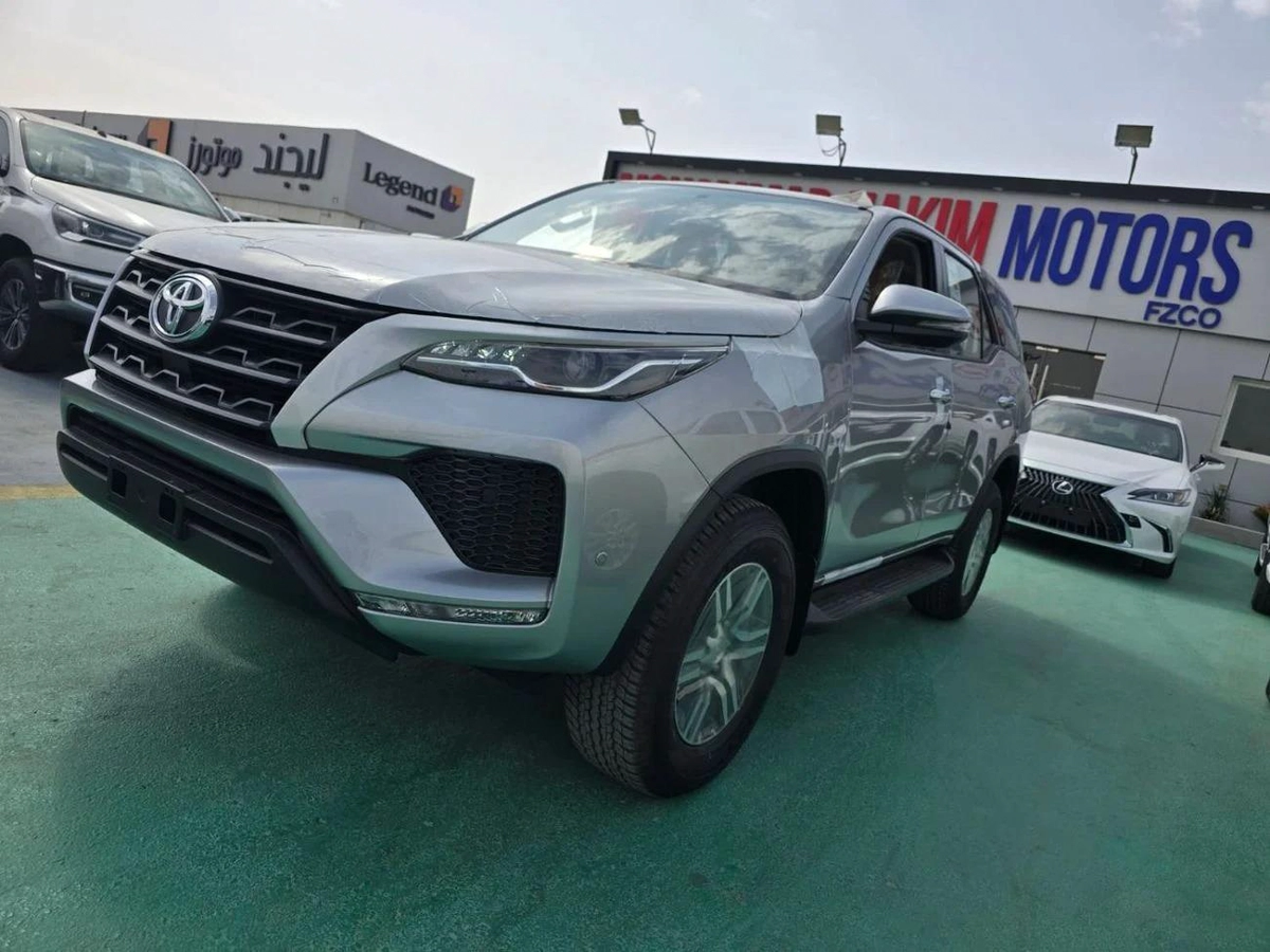 Toyota Fortuner Toyota Fortuner 2.7L 4-Cylinder – 2026 – GCC Specs-3-3