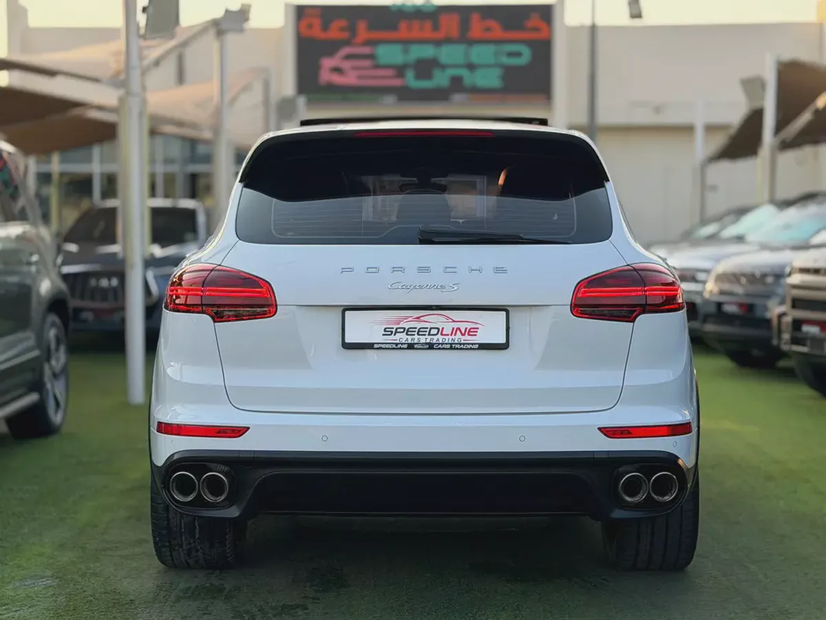 Porsche Cayenne S 2015 GCC Specs Full Service History-3-3