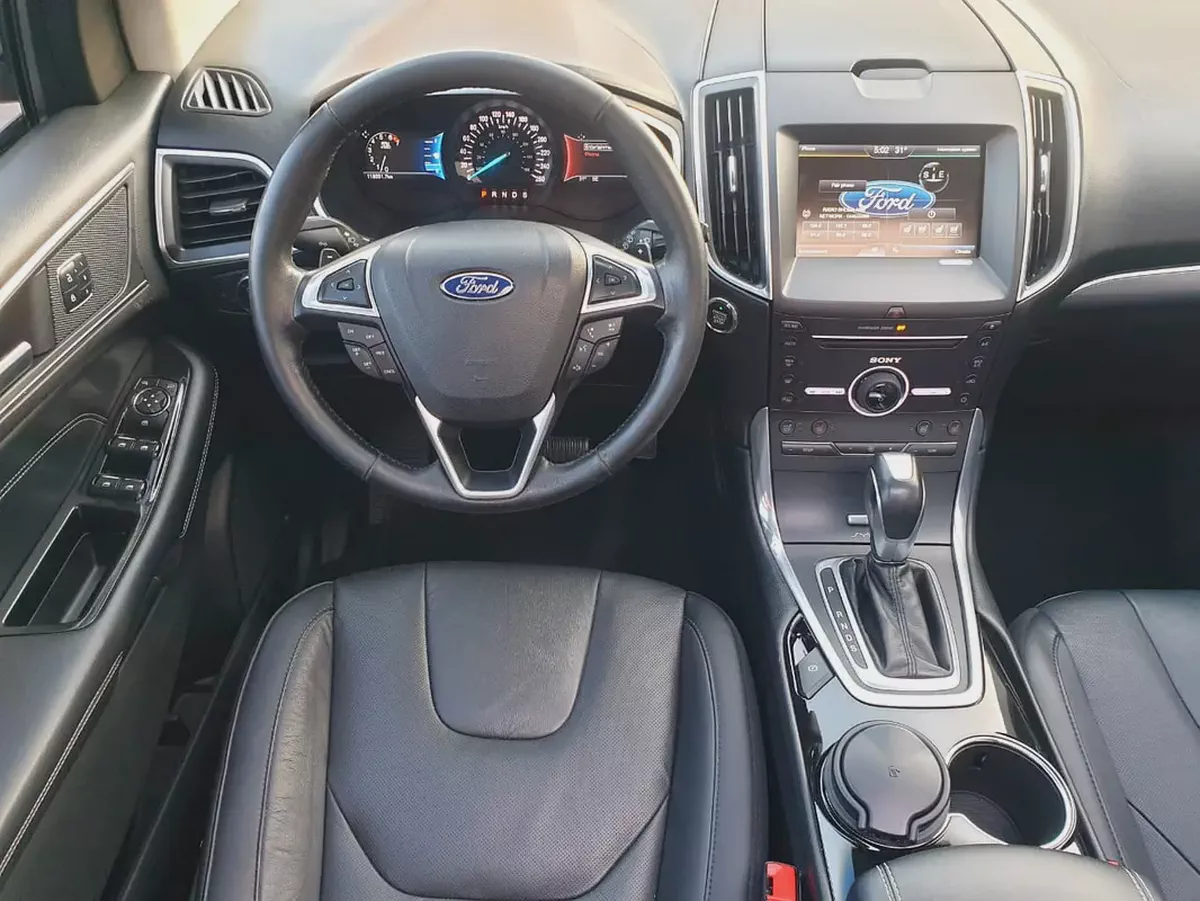 FORD EDGE TITANIUM AWD - GCC SPECS - UNDER WARRANTY - ACCIDENT FREE - EXCELENT CONDITION --9-9