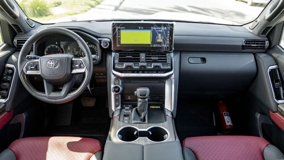 Toyota Land Cruiser VXR TOYOTA LC300 3.5L VX-R 10-AT MY25-9-0