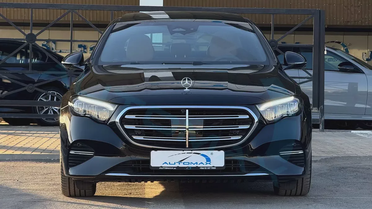 2026 Mercedes-Benz E 200 Exclusive EQ Boost 2.0L RWD GCC 0KM With 2 Years Unlimited Mileage Warranty-2-2