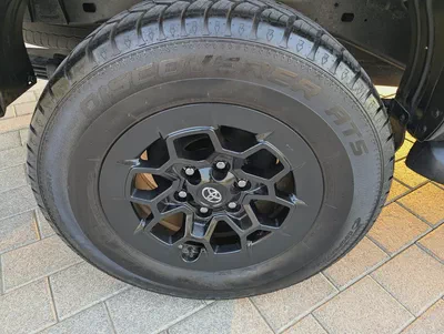 Toyota Hilux 2021 Facelifted 2026 GR Sport | GCC Specs | Low Mileage | Excellent Condition-8
