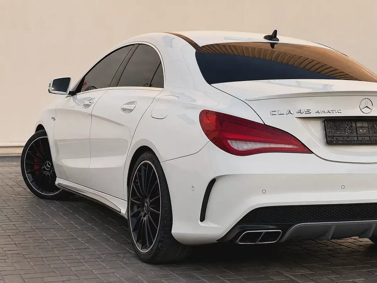 AED 3,817 P.M | Mercedes-Benz | CLA 45 S AMG 4MATIC+ 2015 | GCC Specs | 2.0L | Pristine Condition-3-3