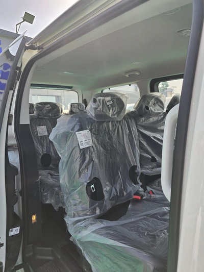 2026 Hyundai H-1 Starex White | Spacious Family-9