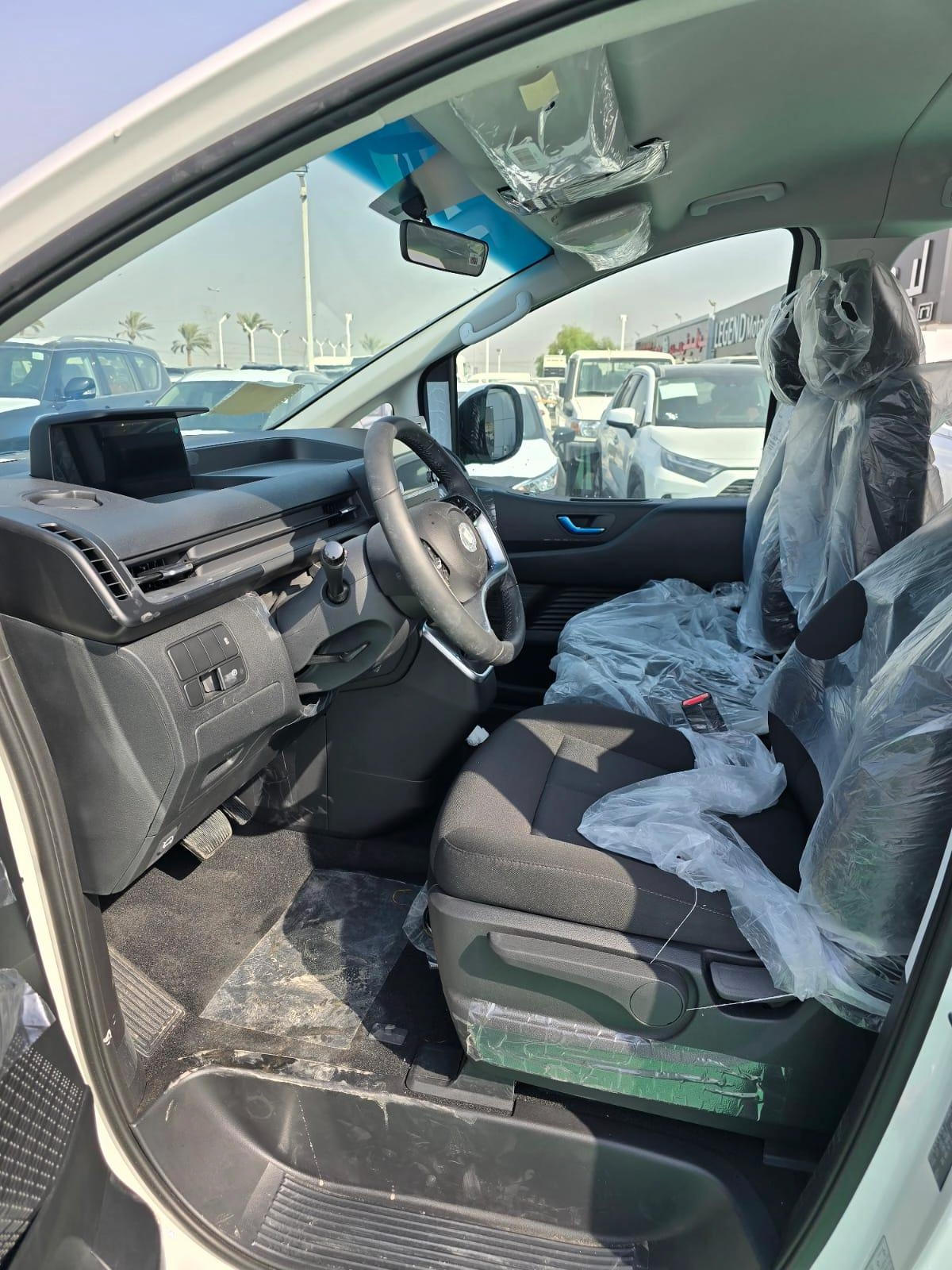 2026 Hyundai H-1 Starex White | Spacious Family-5-5