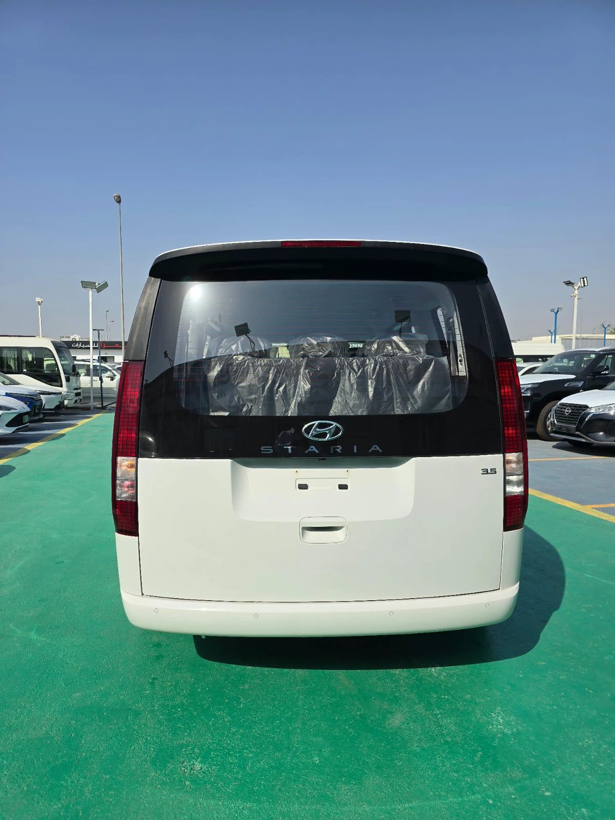 2026 Hyundai H-1 Starex White | Spacious Family-8-8