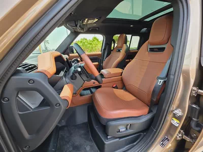 Land Rover Defender 110 Octa P635 2025 European Specs-13
