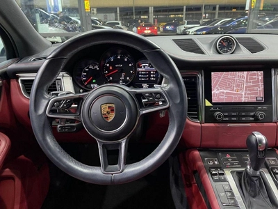 Porsche Macan GTS Porsche Macan 2017-15
