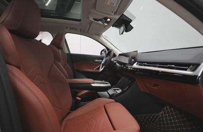 BMW X2 sDrive25i-11
