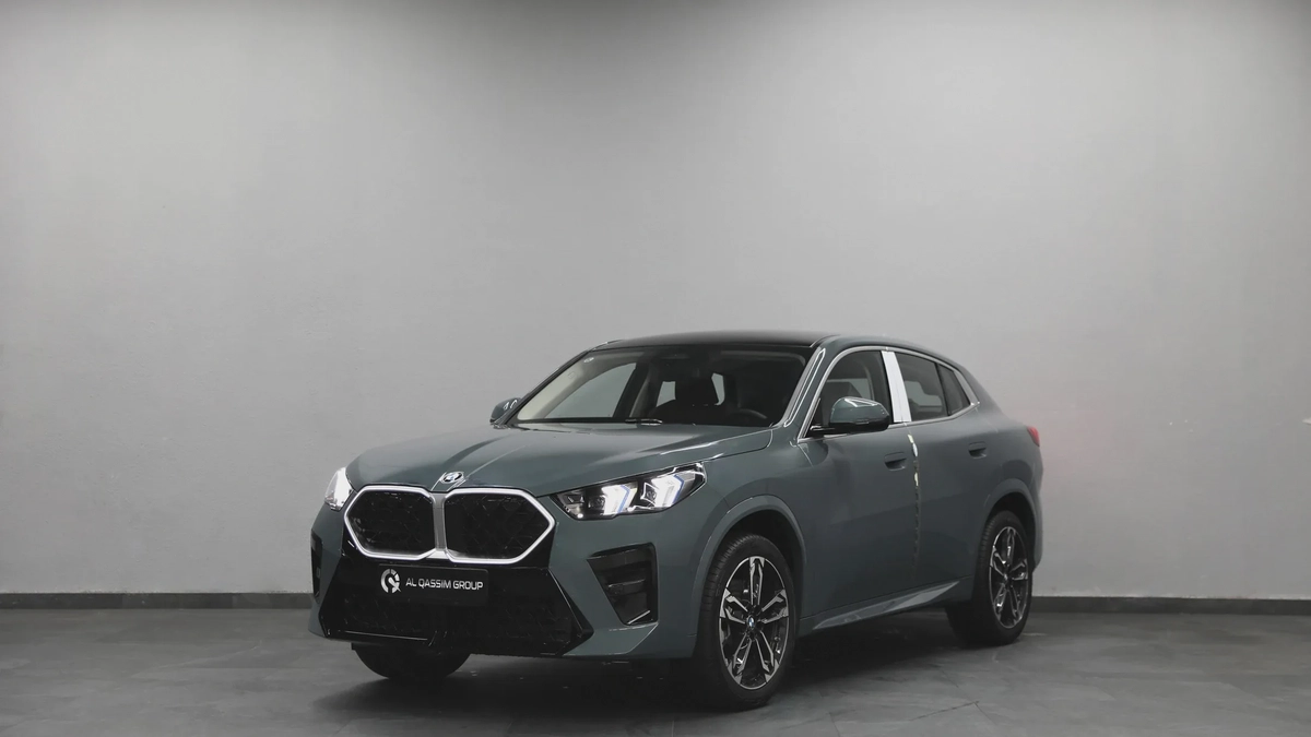 BMW X2 sDrive25i-3-3