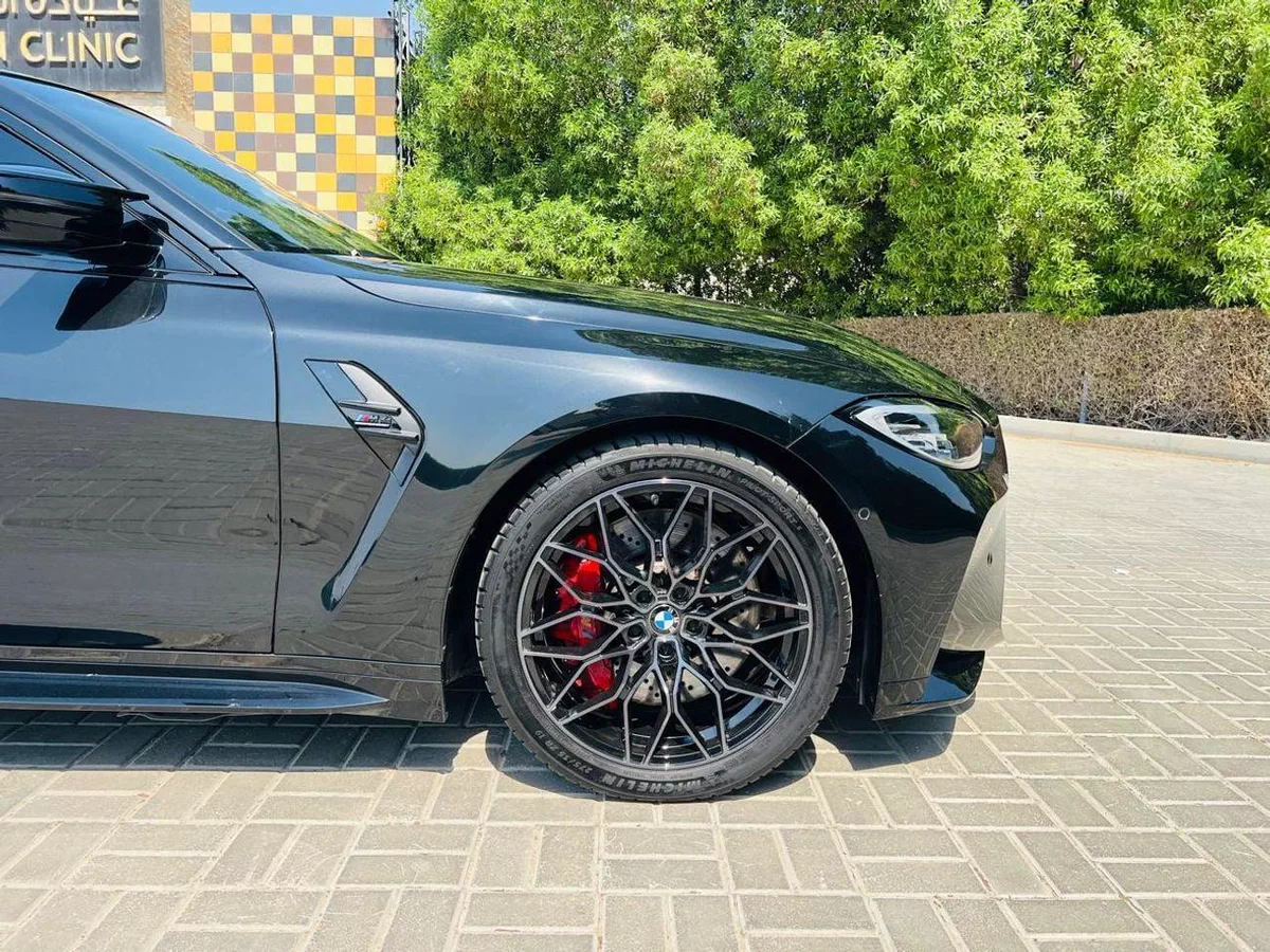 BMW M4 COMPETITION M XDRIVE Competition 3.0L-3-0