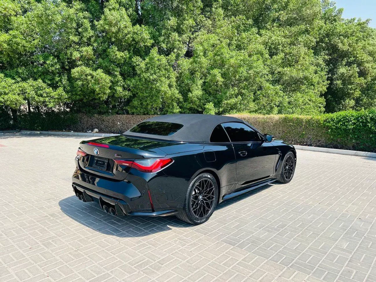 BMW M4 COMPETITION M XDRIVE Competition 3.0L-6-0