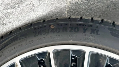 Mercedes-Benz E200 2026 GCC Agency Warranty 0 KM-2