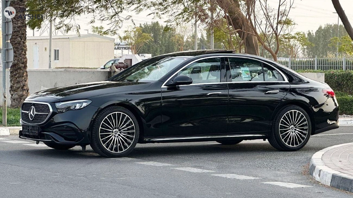 Mercedes-Benz E200 2026 GCC Agency Warranty 0 KM-15-15