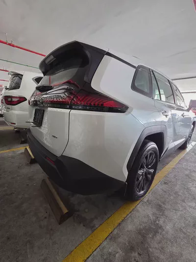 Toyota RAV4 GXR 2026 GCC Specs Inhouse finance pay 49k remaining easy emi-4
