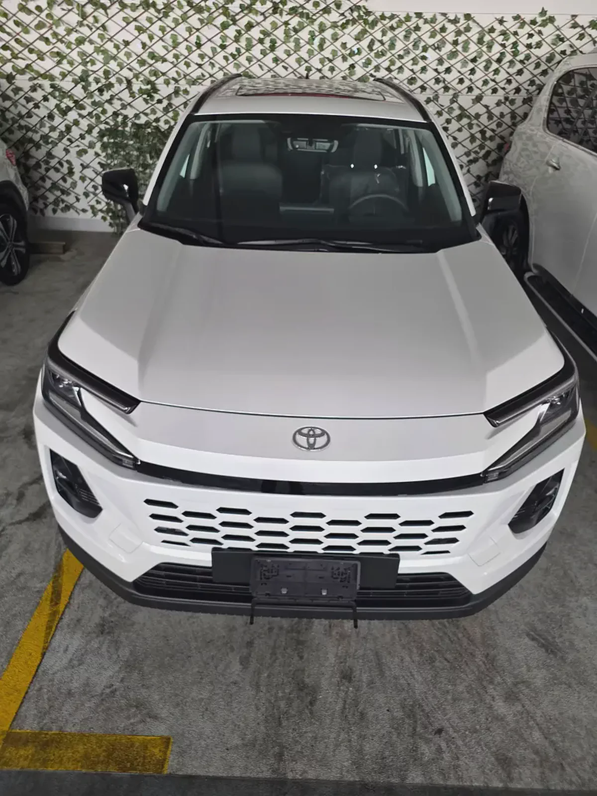 Toyota RAV4 GXR 2026 GCC Specs Inhouse finance pay 49k remaining easy emi