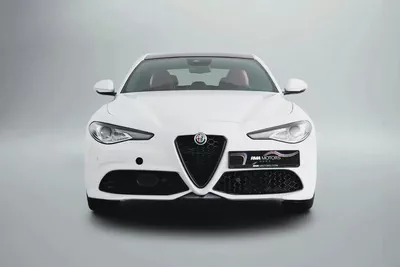 1,992 / 60 month’s | 0% DP | 2022 Alfa Romeo Giulia / Full-Service History-2