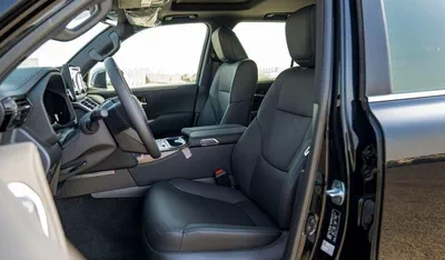 Toyota Land Cruiser VX LC300 VX 4.0P AT MY2024 – BLACK-15