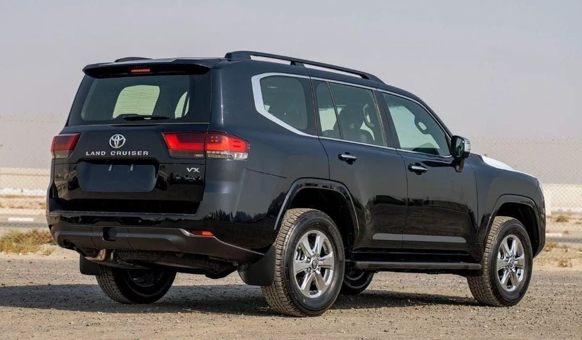 Toyota Land Cruiser VX LC300 VX 4.0P AT MY2024 – BLACK-3-0