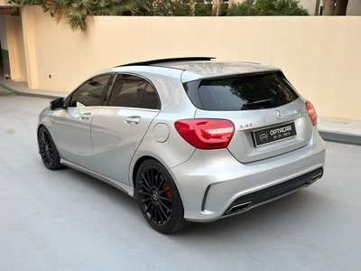 Gulf Specs 2014 MERCEDES A45 AMG 4-Matic 2.0Litre 4-Cylinder Turbo-Charged-2