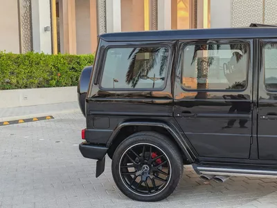 Mercedes-Benz G 63 AMG | 5.5L Twin-Turbo V8 | Full Option | Luxury Performance SUV-9