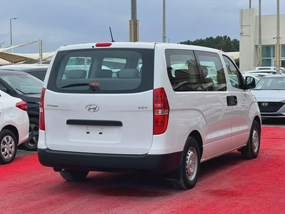 2020 | Hyundai H1 | Automatic | 12 Seaters | Ref#948-5