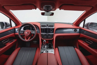 2023 BENTLEY BENTAYGA AZURE | GCC | MAIN DEALER WARRANTY  SERVICE-17