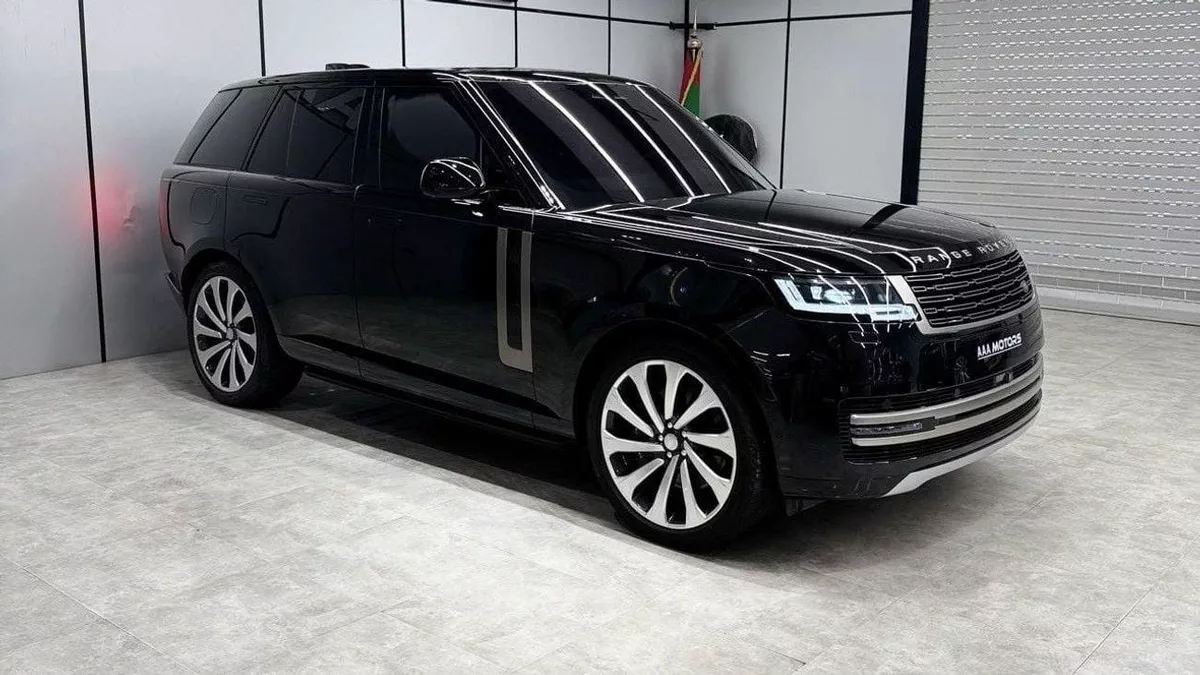Land Rover Range Rover HSE P530 Land Rover Range Rover 2023 GCC specs-3-0