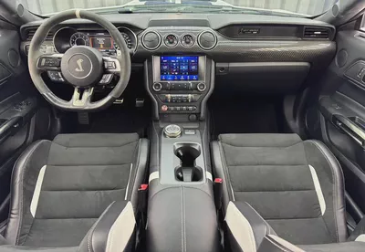 Ford Mustang Shelby GT500 2022 Low Mileage | GCC | White/Blue | AL Tayer Warranty and Service 2028-17