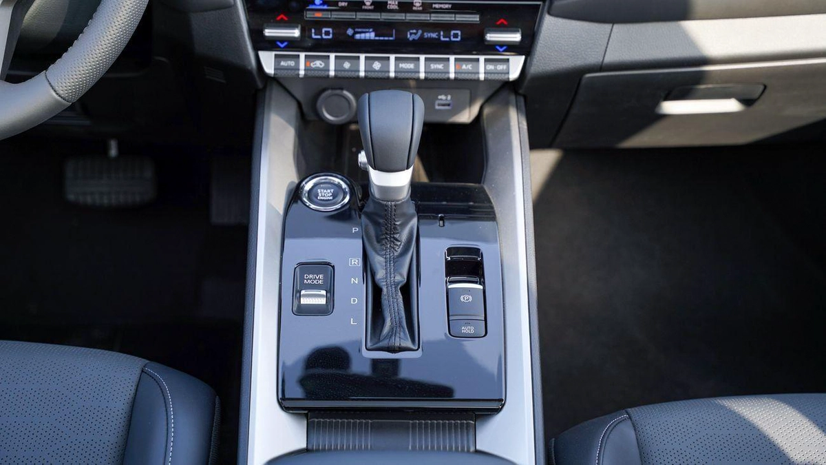 Mitsubishi Destinator Brand New 2026 Mitsubishi Destinator Premium (N-DEST-PREM-P-26) 1.5L 7-Seater SUV GCC – Export Only-6-6