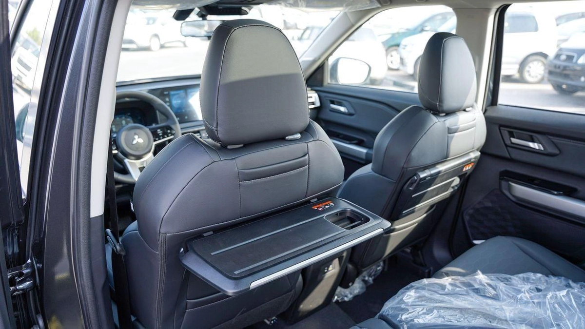 Mitsubishi Destinator Brand New 2026 Mitsubishi Destinator Premium (N-DEST-PREM-P-26) 1.5L 7-Seater SUV GCC – Export Only-11-11