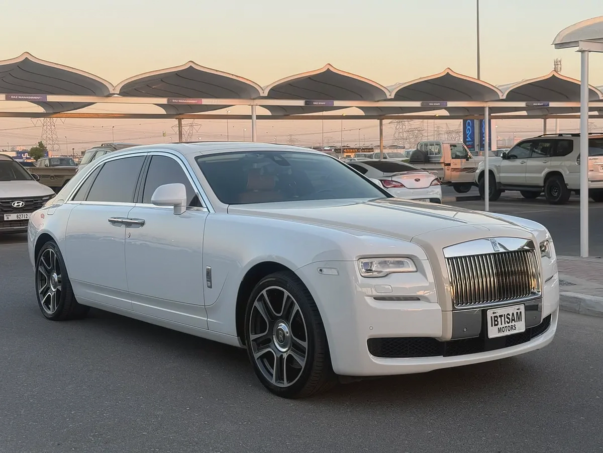 Rolls-Royce Ghost EWB 2015 Japanese Specs-1-1