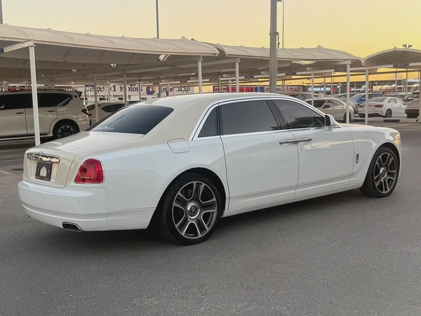 Rolls-Royce Ghost EWB 2015 Japanese Specs
