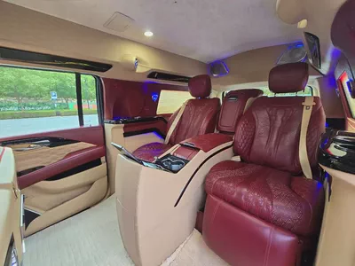 Cadillac Escalade 2018 VIP Edition GCC Specs | 2Keys | VIP seats | TV | Perfect condition-12