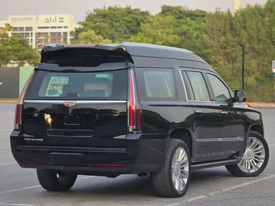 Cadillac Escalade 2018 VIP Edition GCC Specs | 2Keys | VIP seats | TV | Perfect condition-5