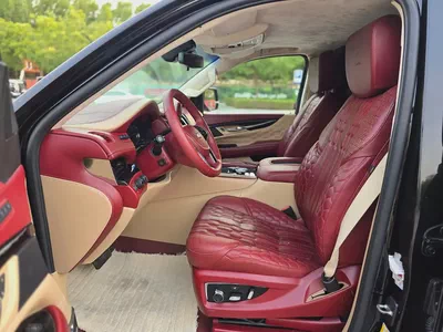 Cadillac Escalade 2018 VIP Edition GCC Specs | 2Keys | VIP seats | TV | Perfect condition-8