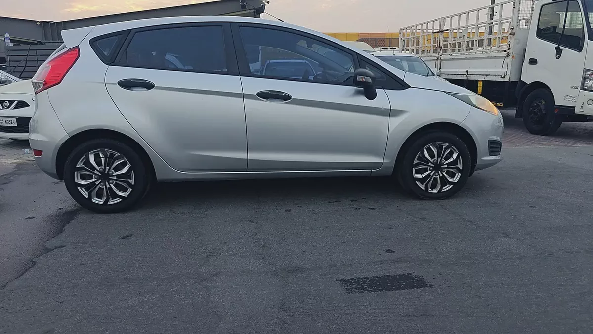Ford Fiesta GCC – 2014 | Well Maintained | Family Used Ford Fiesta GCC Specifications Model: 2014 Mi-5-5