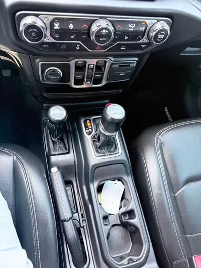 Jeep Wrangler SAHARA-6