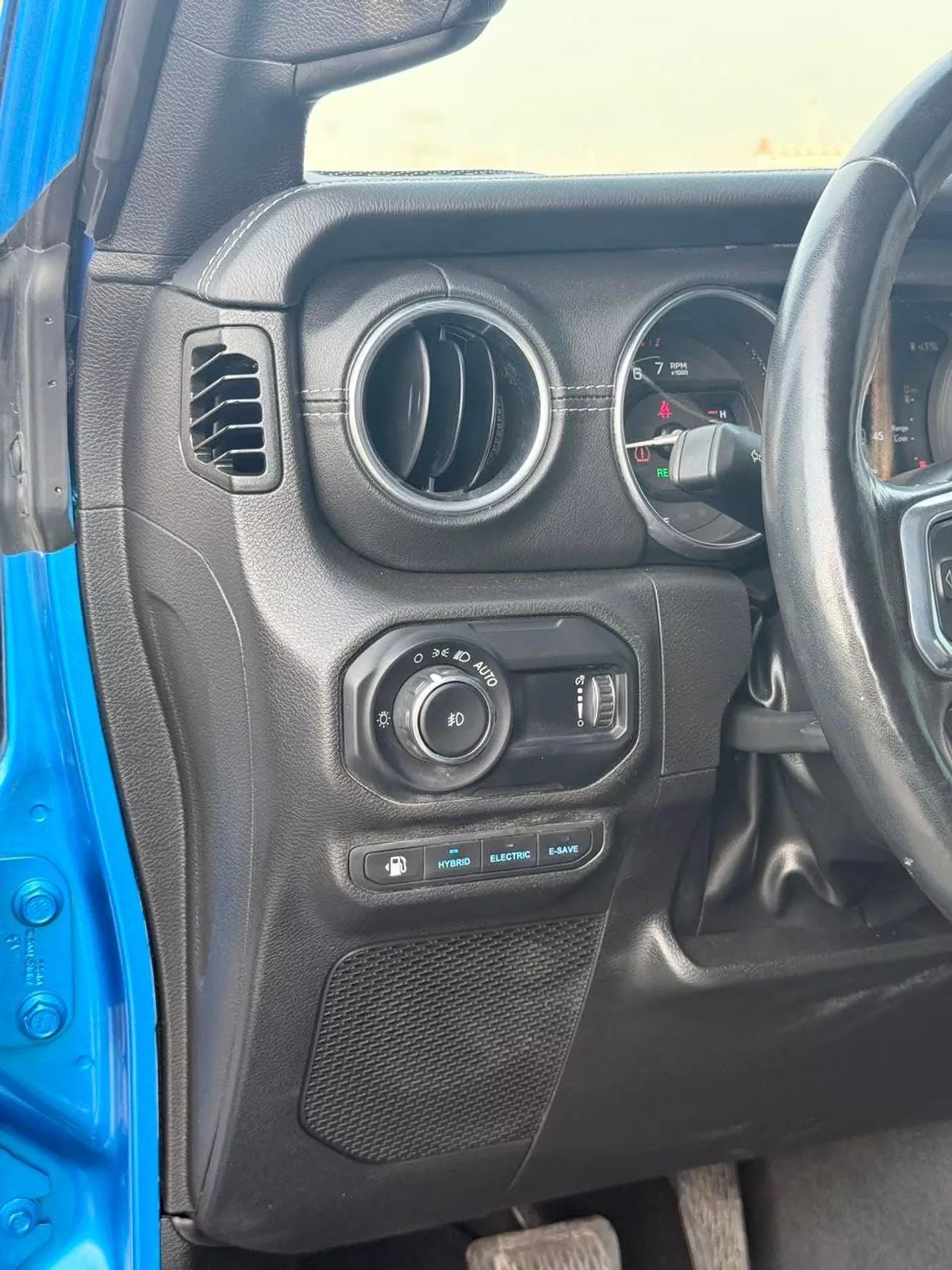 Jeep Wrangler SAHARA-10-0